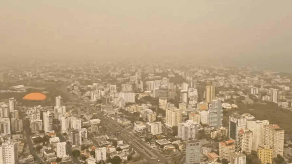 Humareda de Canadá y polvo del Sahara deteriorarán la calidad del aire en RD