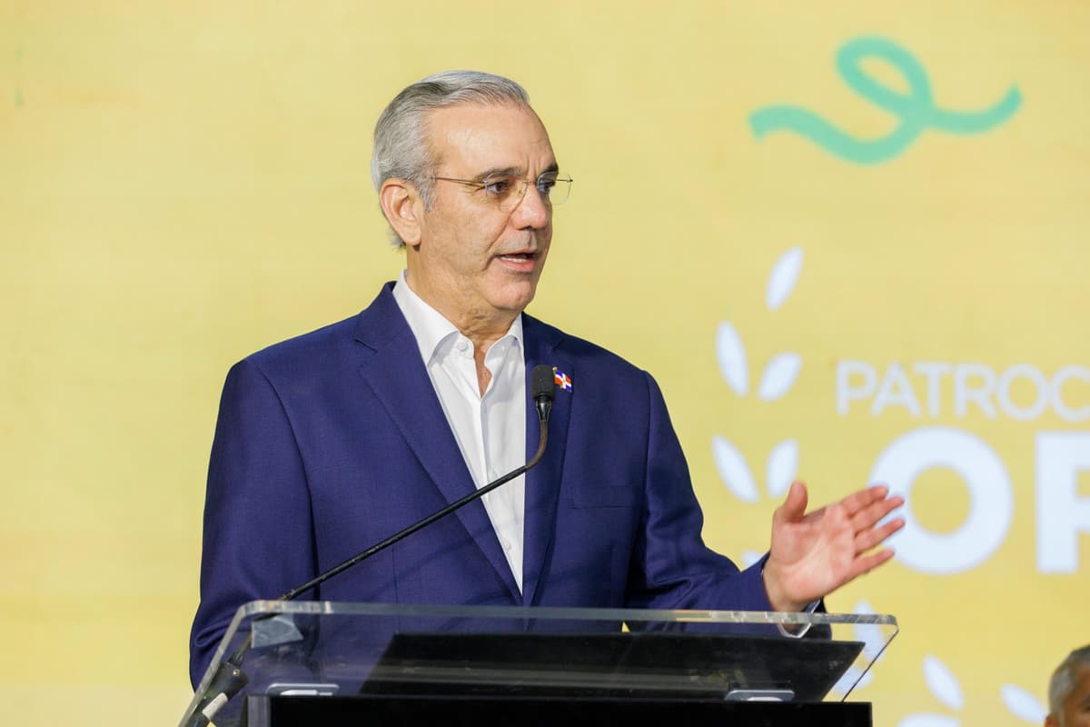 Encuesta publicada por EFE coloca a Abinader en el séptimo lugar de presidentes mejores valorados de América Latina