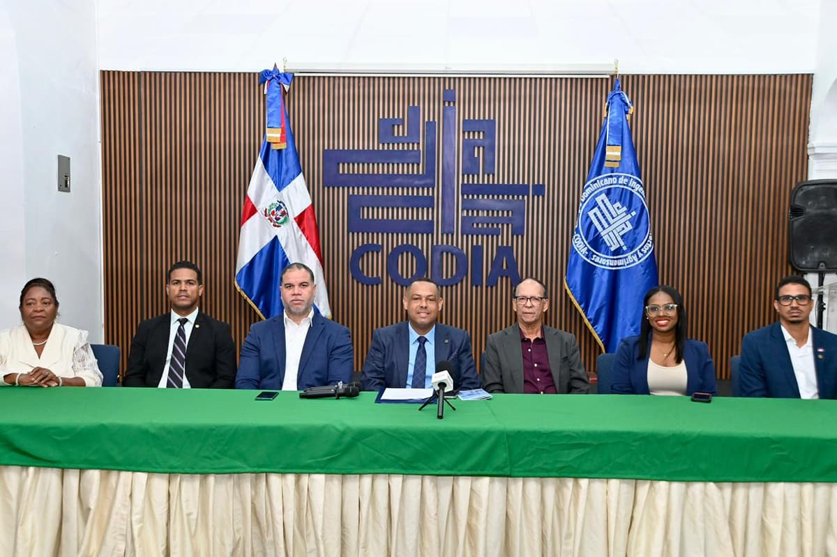 Renovación Codiana pide anular elecciones del CODIA por graves irregularidades y denuncia compra de votos