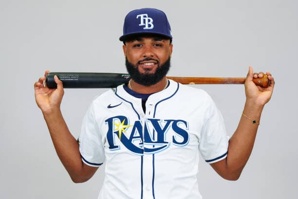 Tampa Bay derrotó a Kansas City en un partido donde Junior Caminero concluyó su racha de 6 juegos seguidos conectando de Jonrón