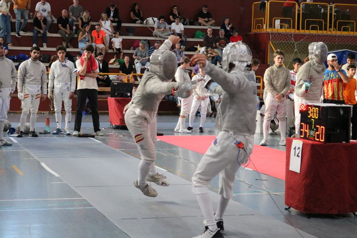 Los egrimistas dominicanos Violeta Ramírez y Adrián Álvarez representarán al país en el Campeonato Mundial de Esgrima en Hong Kong