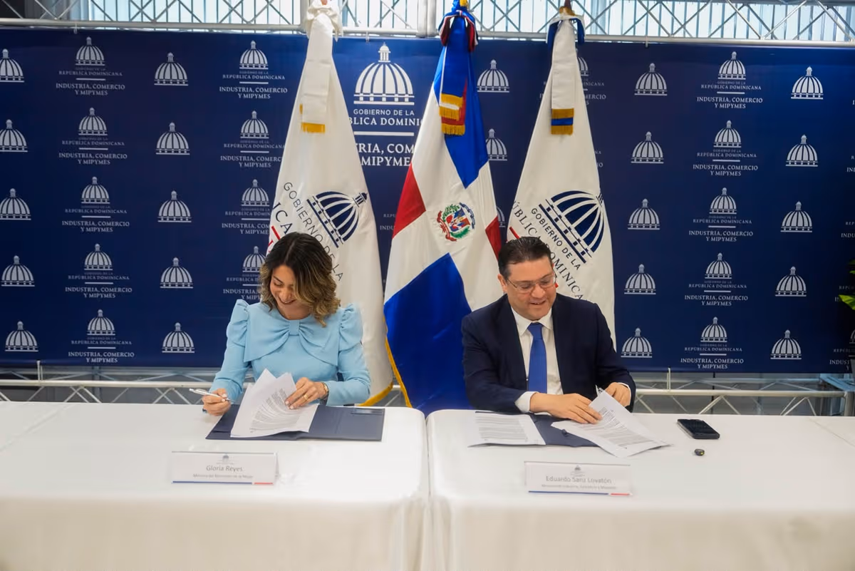 MICM y Ministerio de la Mujer lanzan alianza por el liderazgo y la autonomía económica de las mujeres