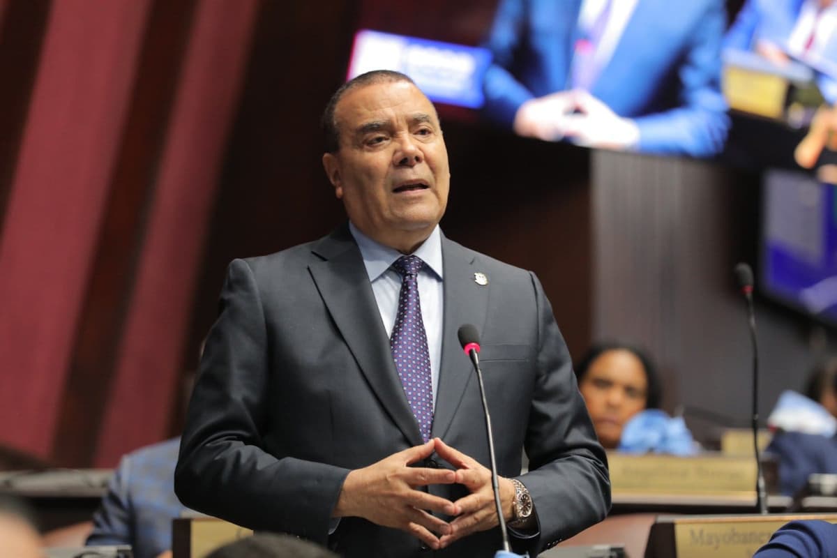 Diputado Alcibíades Tavárez advierte Código Penal no debió aprobarse y discutirse por más tiempo