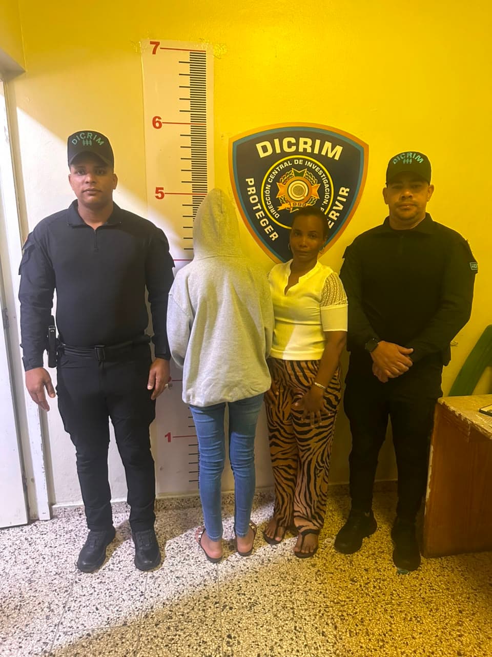 Policía localiza sana y salva a adolescente reportada como desaparecida en La Vega