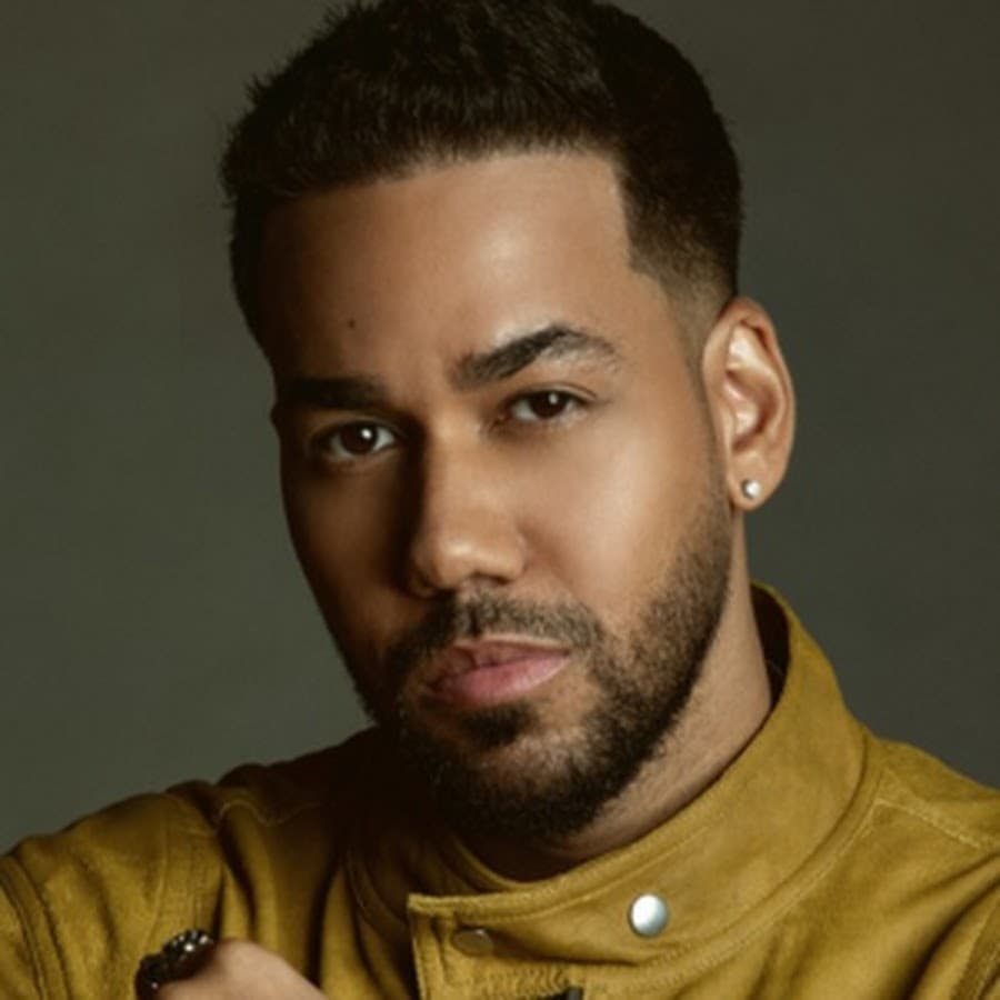 Romeo Santos celebra sus 45 años