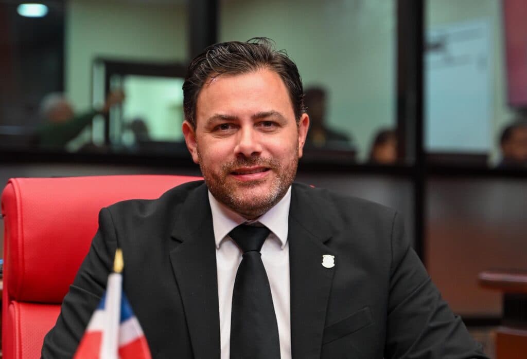 Senador de Ocoa exige respeto para la provincia tras desmantelamiento de la mayor plantación de marihuana en historia de RD