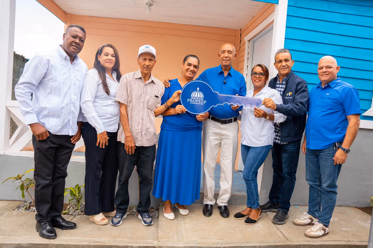 Gobierno responde con hechos y entrega vivienda digna a familia vulnerable en Rancho Arriba, Ocoa