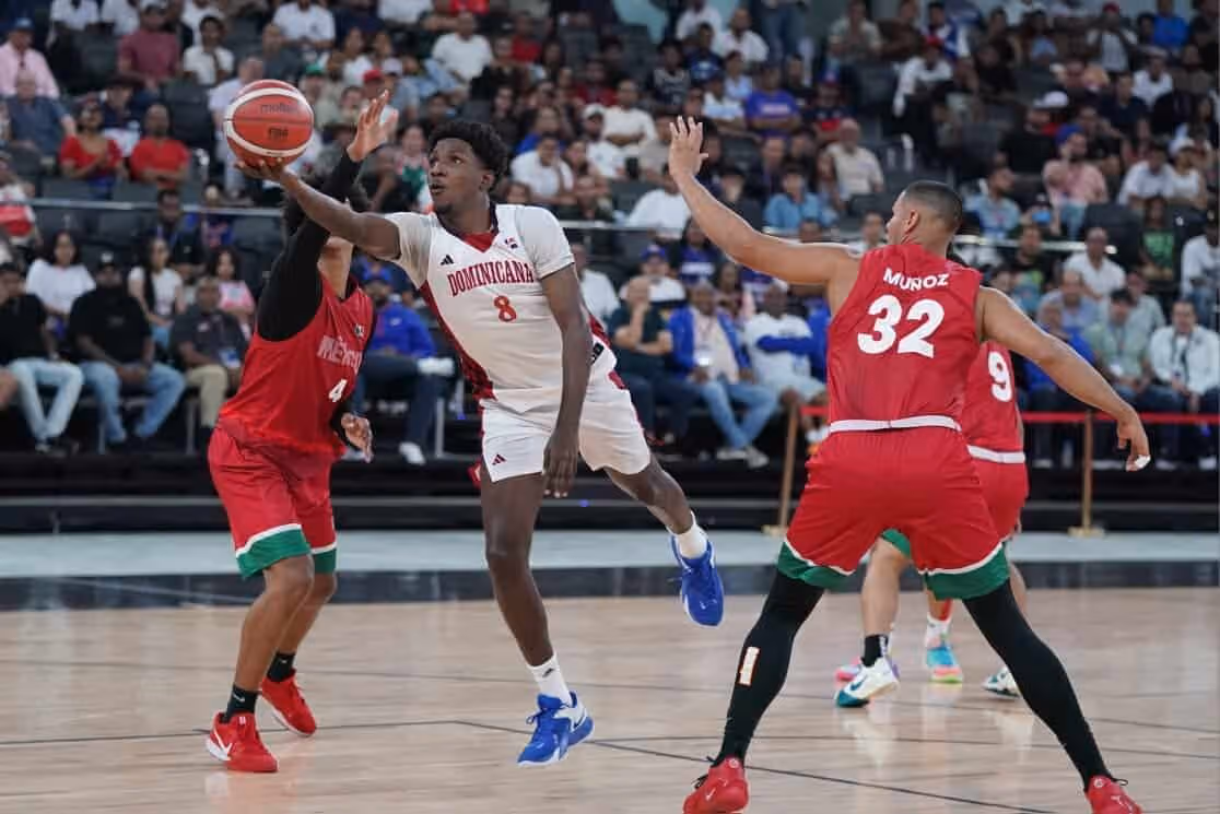 La selección dominicana de baloncesto derrotó a la de México avanzó a la final del torneo de baloncesto masculino de los Juegos Centroamericanos y del Caribe 2026