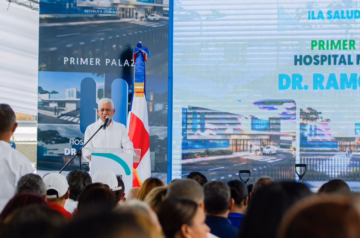 Senador Ricardo de los Santos destaca obras construidas por este gobierno en Sánchez Ramírez