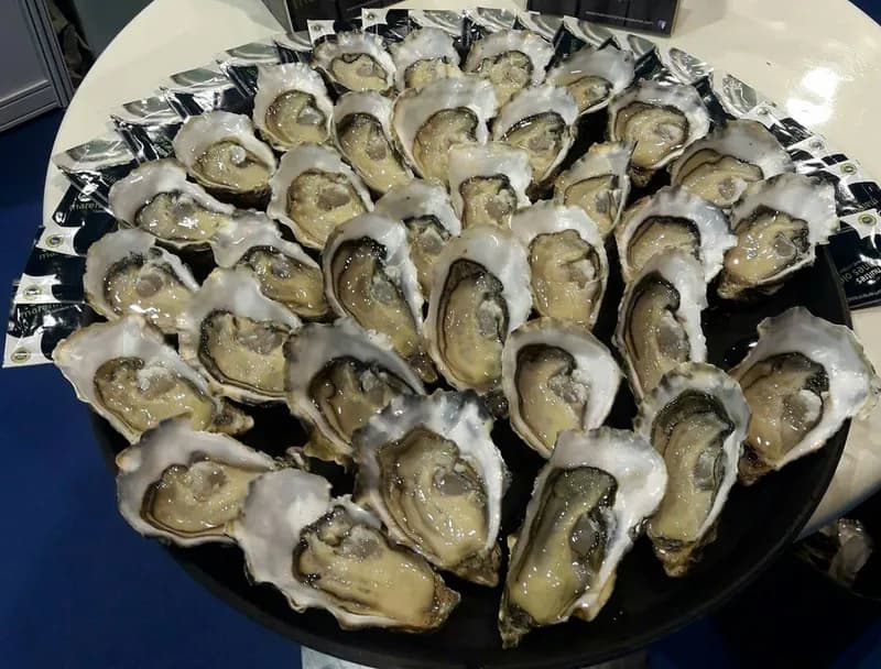 La Cave Delicatessen — foto 1