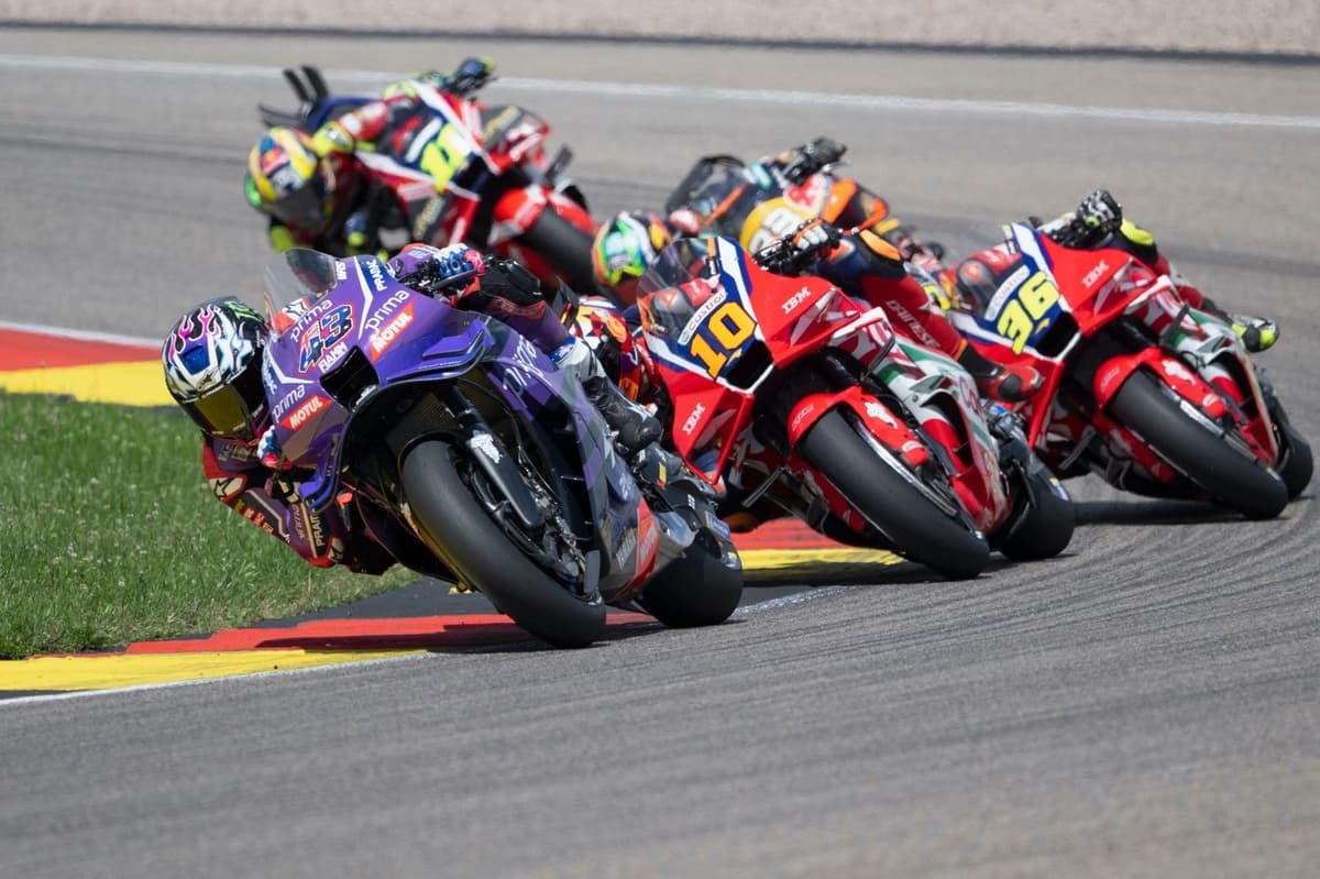 Marini explica por qué Yamaha ganó a Honda la "copa japonesa" en Alemania