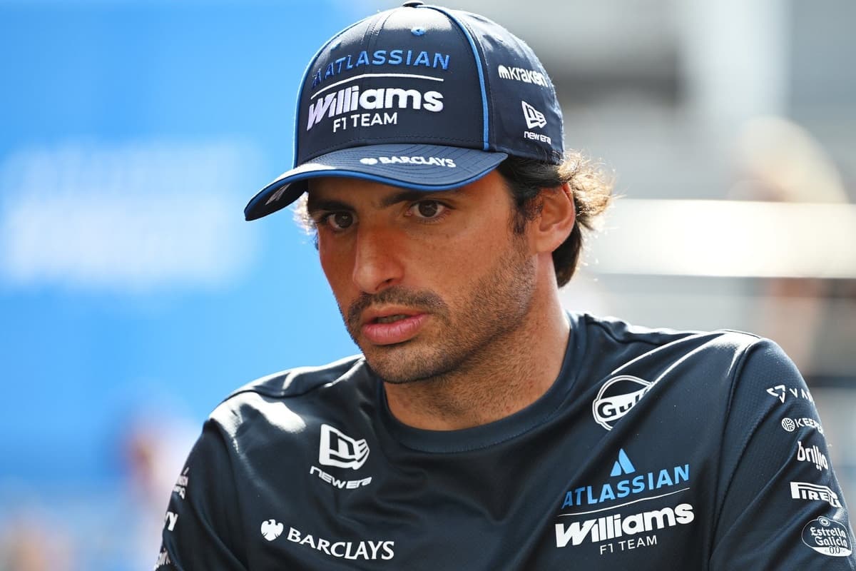 Sainz reivindica su rendimiento y lanza un mensaje sobre su futuro en la F1