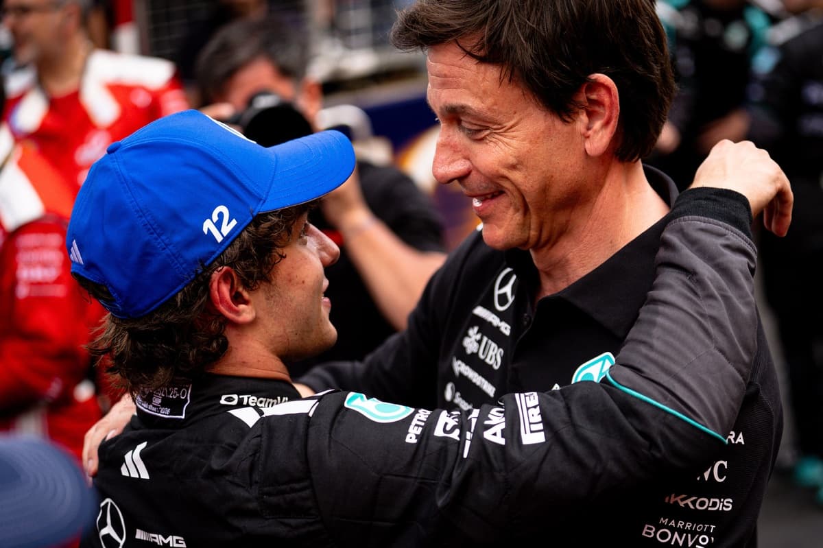 El difícil reto de Wolff: hacer campeón a Antonelli sin perder a Russell