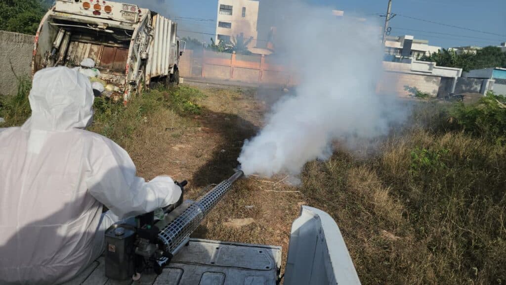 Salud pública intensifica jornada de fumigación en cumayasa para prevenir el Dengue