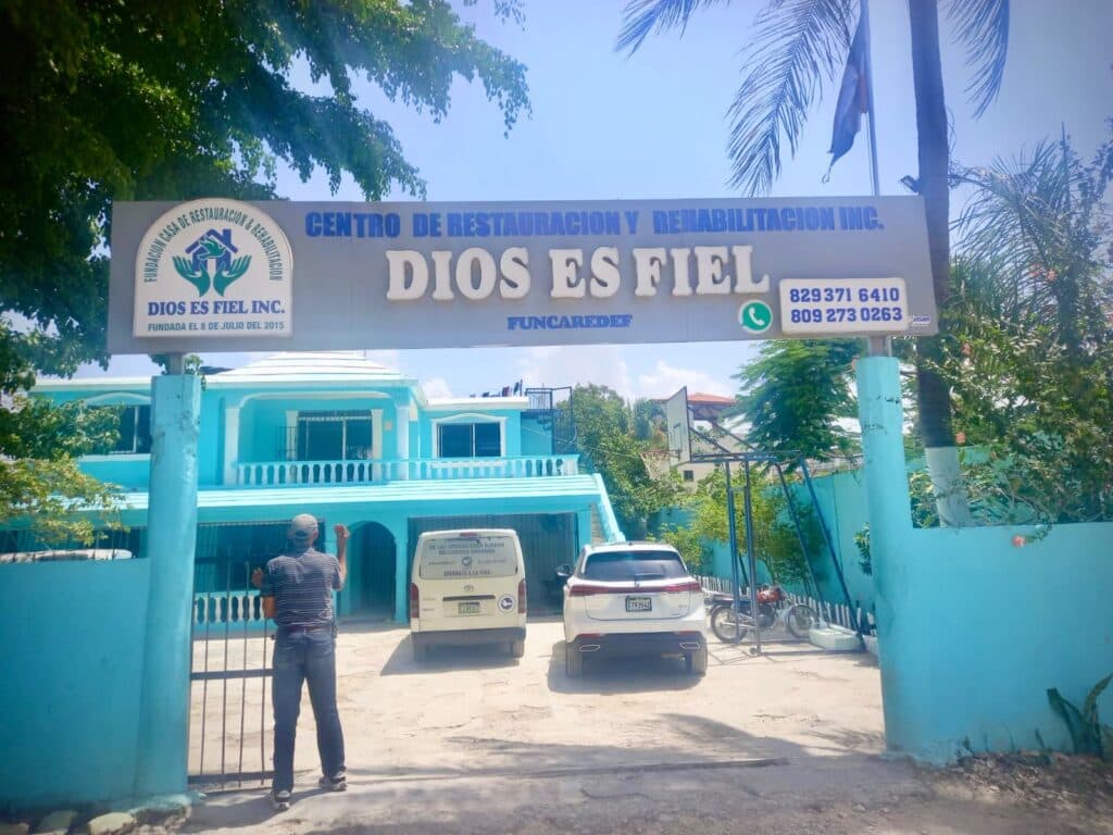 Consejo Nacional de Drogas brinda apoyo a Julio López para iniciar proceso de rehabilitación tras llamado de auxilio