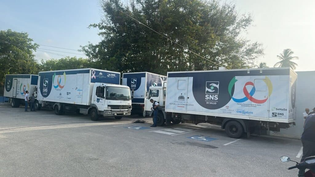 Operativo médico Chequéate RD llegará a Padre Las Casas con servicios gratuitos de prevención del cáncer