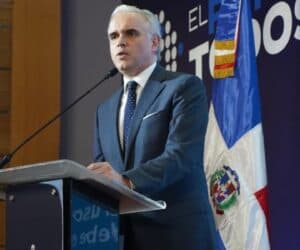 Educación duplicará presencia de psicólogos y orientadores en las escuelas públicas