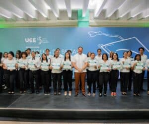 UCE entrega 50 nuevas becas y eleva a 270 las otorgadas en 2026 con inversión social de RD$66 millones