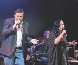 Frank Ceara y Adalgisa Pantaleón van a Santiago con “Ïntimo”