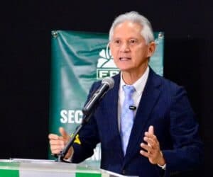 FP: Tras seis años de gobierno, comida y útiles escolares cuestan más y el dinero rinde menos