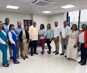 Francisco Ramírez fortalece acercamiento de la UASD-Azua con profesionales de Padre Las Casas