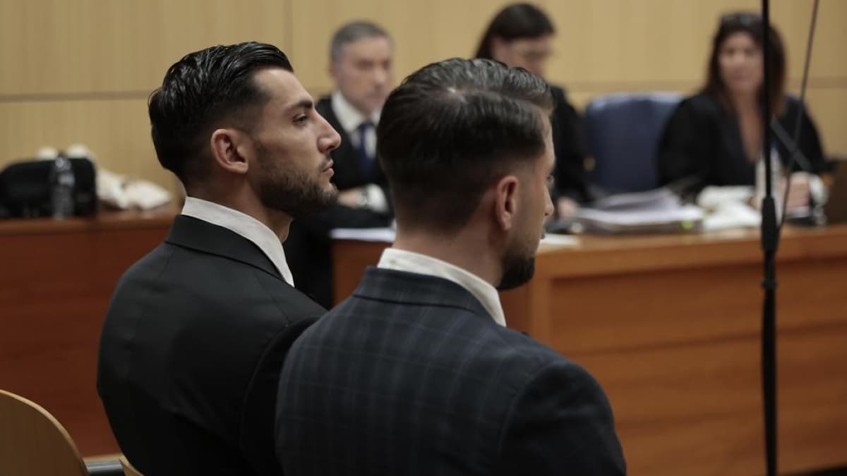 El Elche rescinde la cesión de Rafa Mir y condena cualquier acto de violencia