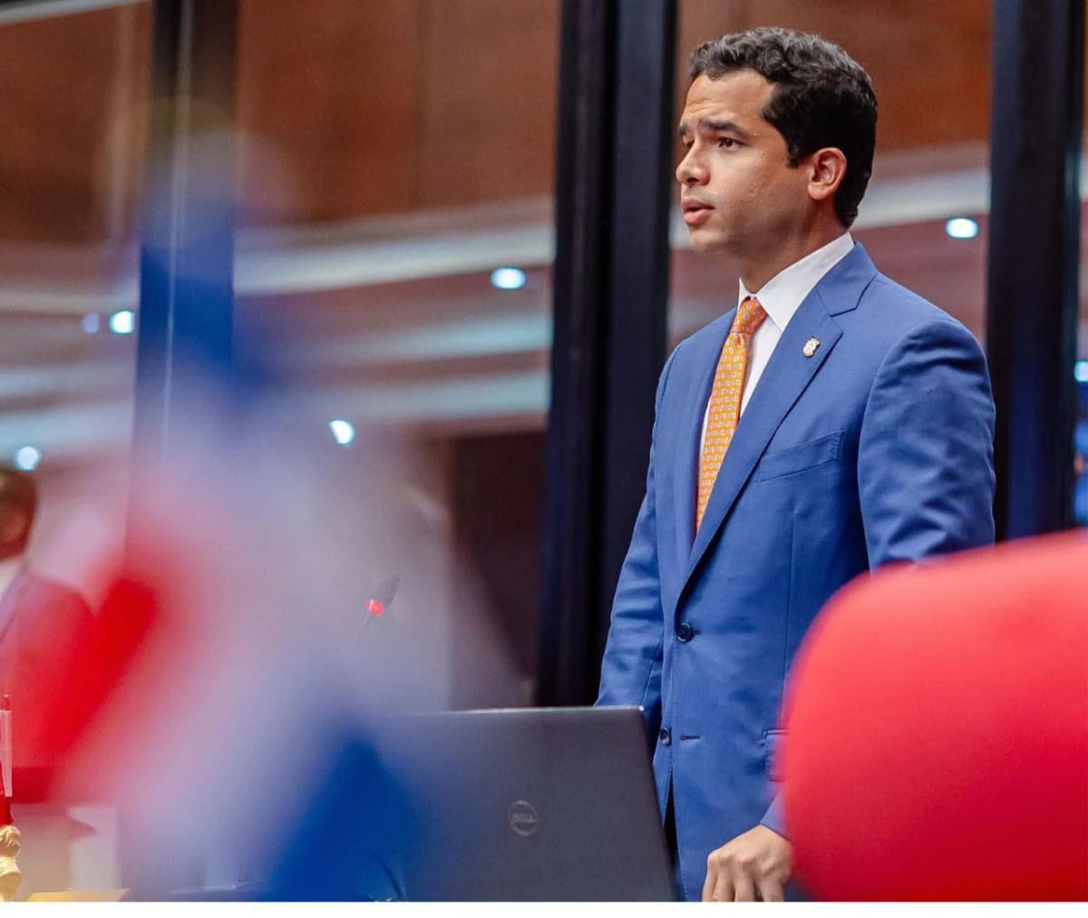 Senado rechaza propuestas de Omar Fernández sobre libertad de expresión