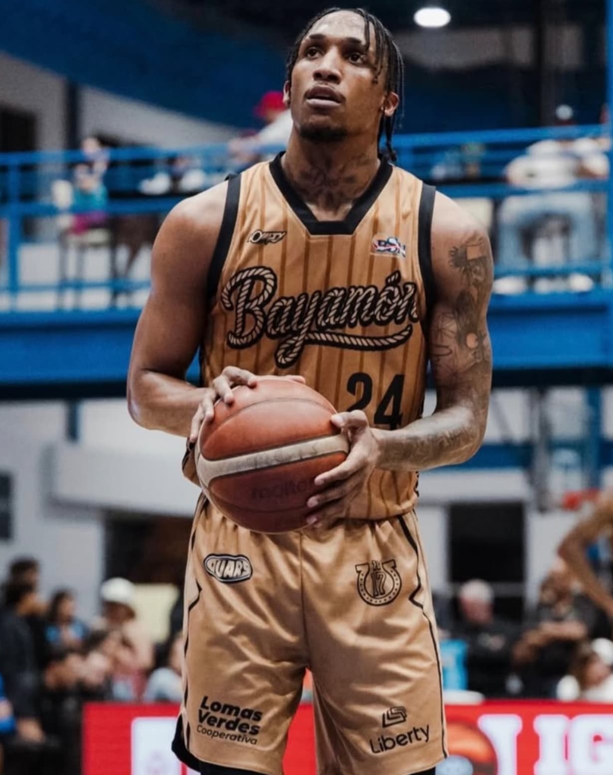 Jassel Pérez impacta el basket superior de Puerto Rico