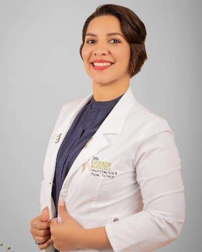 Escoliosis afecta casi a 10 mil niños en el país