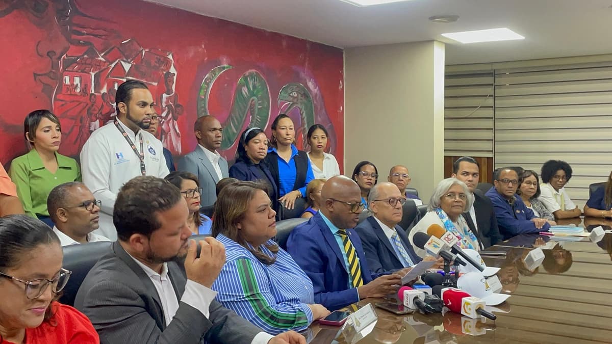 Médicos piden mayor seguridad en los hospitales y cambios al Código Penal