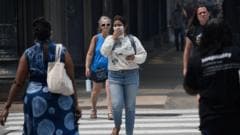 Cientos de incendios forestales ponen en alerta por mala calidad del aire a Canadá y EE.UU.