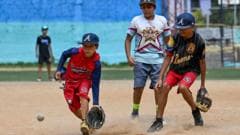 "Tenemos muchos niños fallecidos. Estamos muertos por dentro": la tragedia que dejan los terremotos en la escuela de béisbol Criollitos de Venezuela