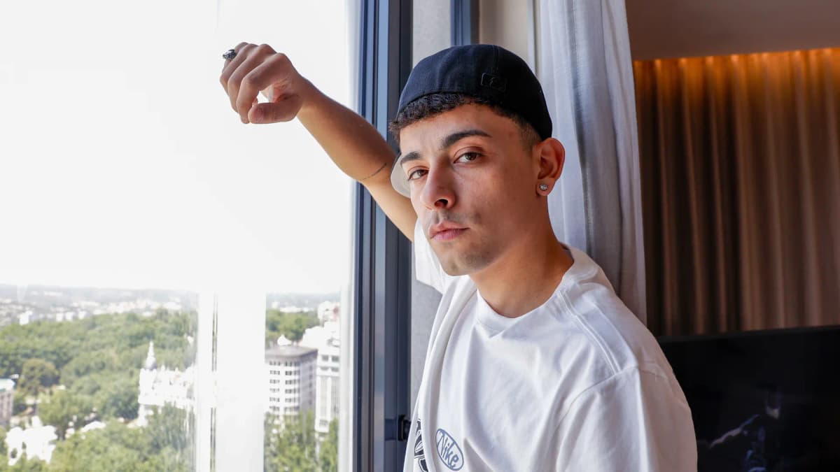 Trueno: "El sentimiento de pertenencia hace a los artistas más únicos y es supernecesario para enriquecer la cultura de donde seas"