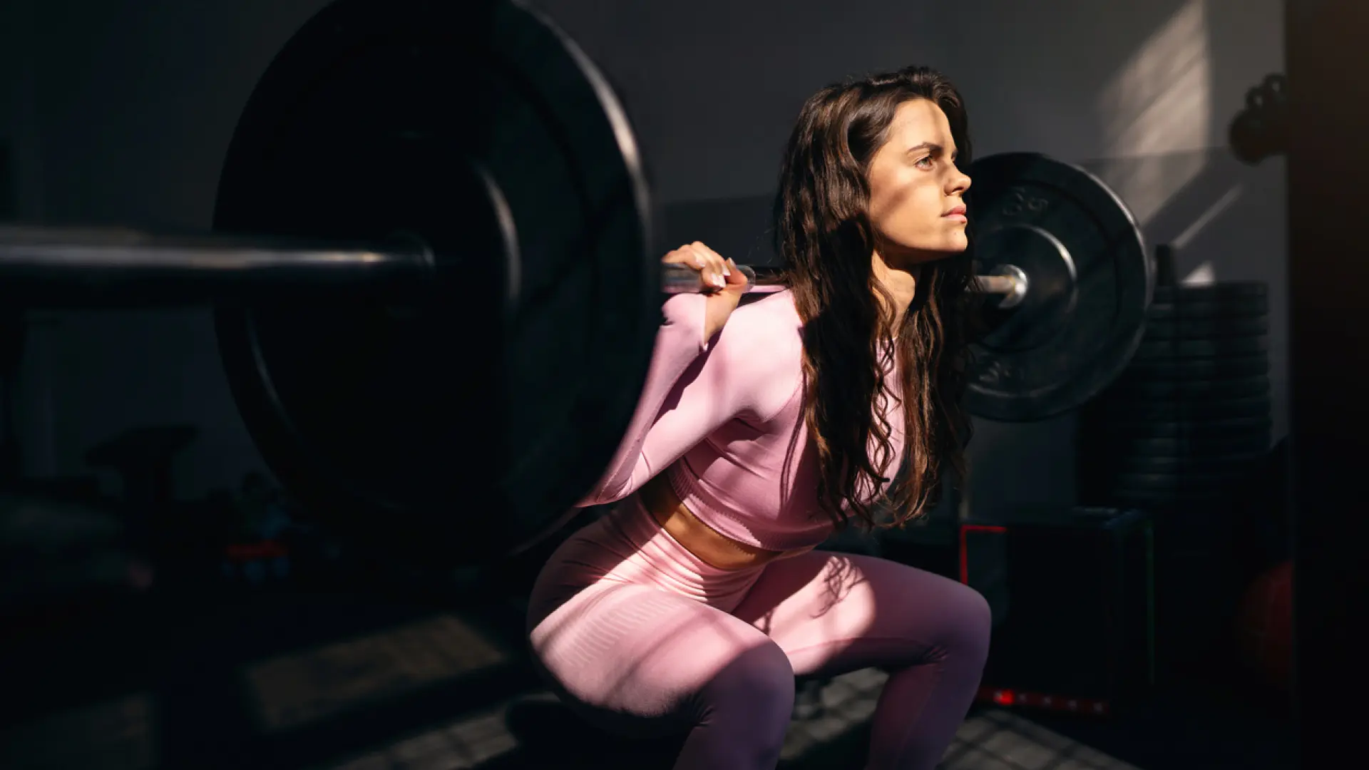 El entrenamiento de fuerza se relaciona con un menor riesgo de enfermedades cardíacas en las mujeres