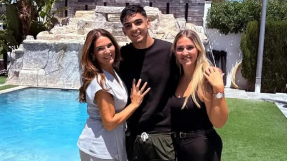 La emotiva carta de Raquel Bollo por la mayoría de edad de su hijo Samuel: "Hay días que una madre desearía detener el tiempo"