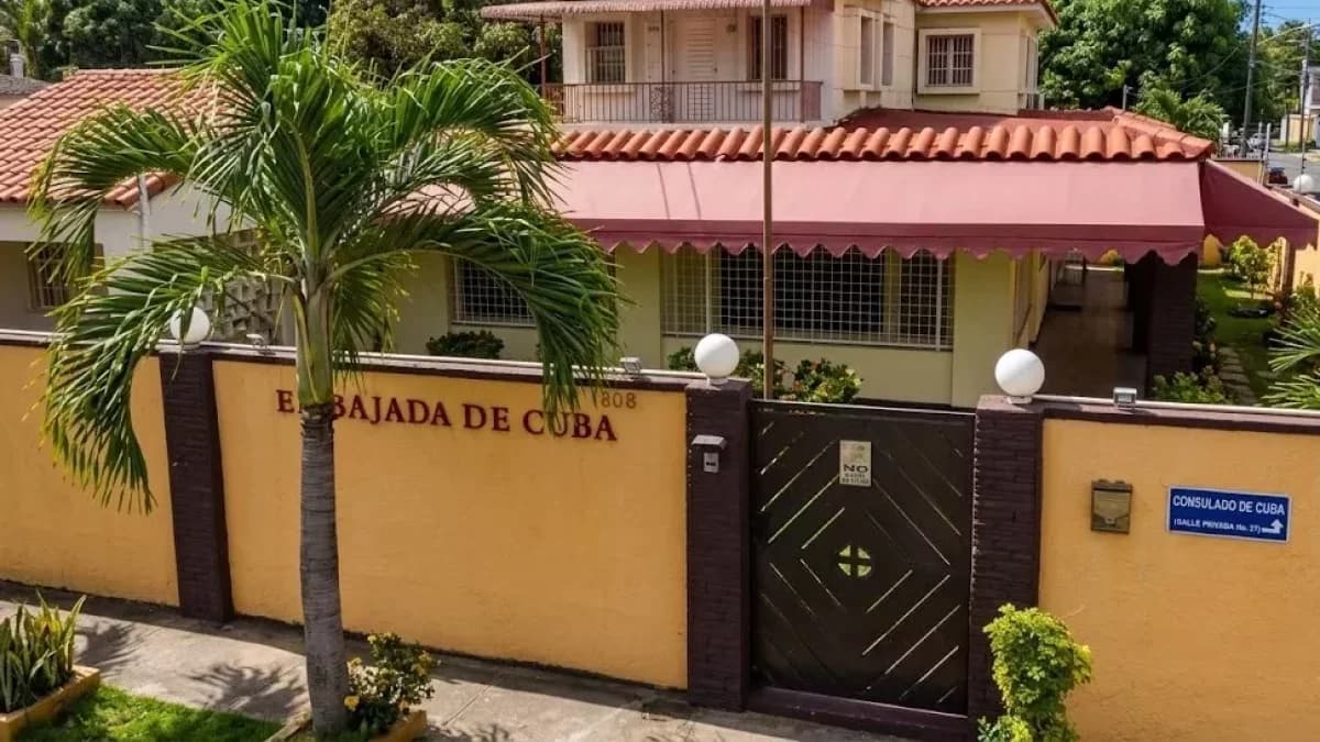 Cuba responde a República Dominicana con rechazo "en los términos más enérgicos" la expulsión de 10 diplomáticos