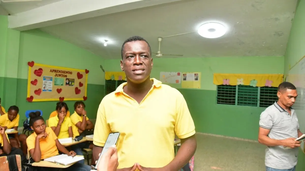 Haitianos son el 70 % de los alumnos en 32 escuelas para adultos del DN, Santo Domingo Oeste y Los Alcarrizos