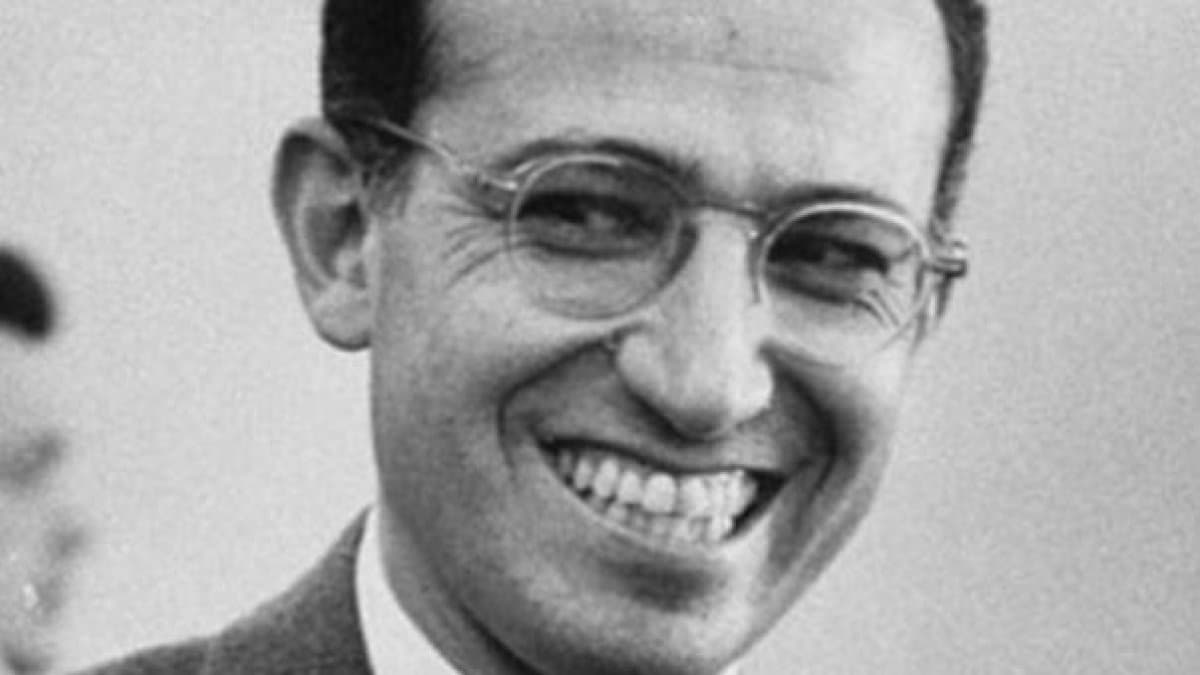 Hoy en la historia. Muere Jonas Salk