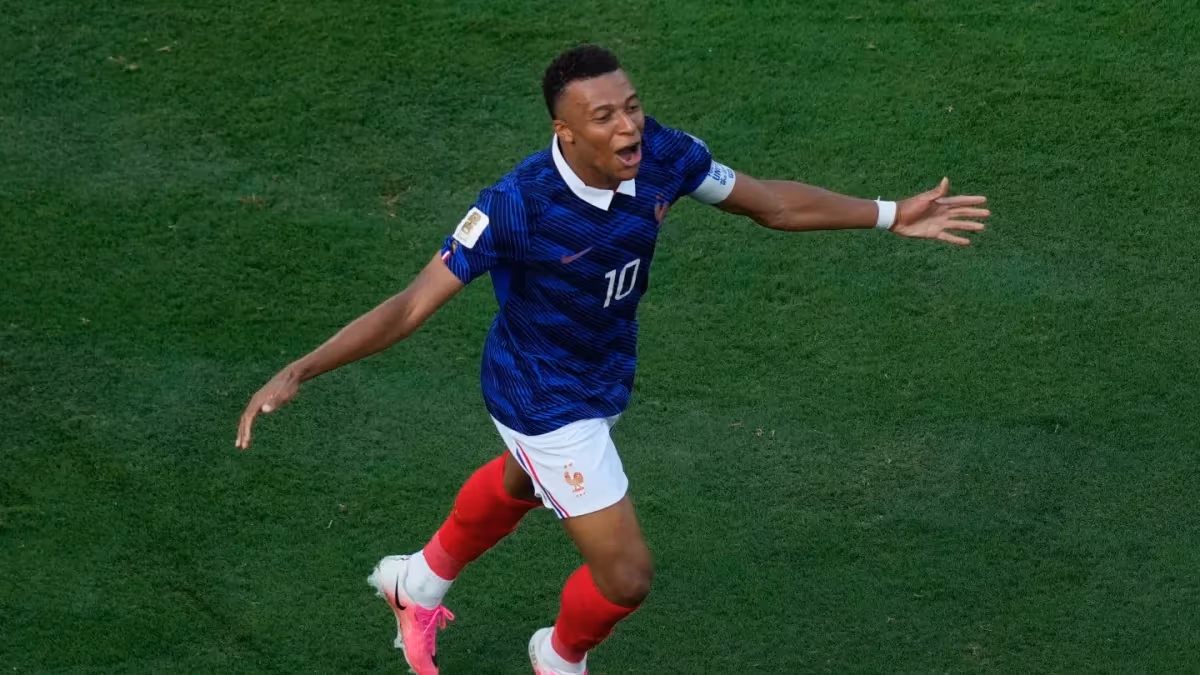 El nuevo récord de Kylian Mbappé en la victoria de Francia ante Suecia