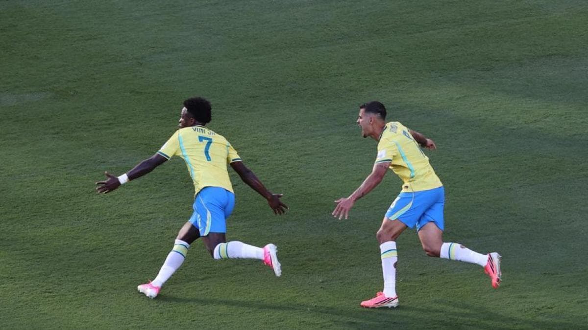 Maravilla de Vinicius: golazo de crack para dar aire a Brasil ante Marruecos