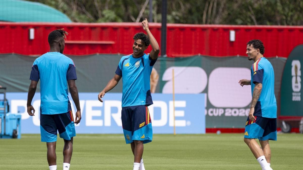Expectación total en Guadalajara en la última sesión de la Roja antes de enfrentarse a Uruguay