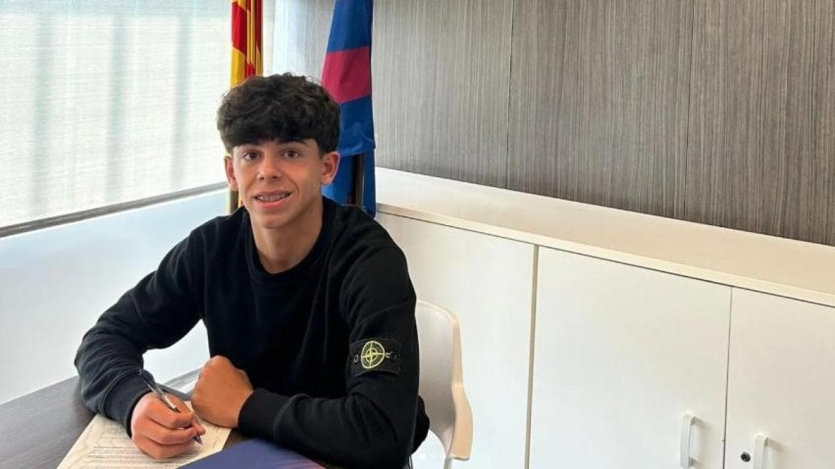 El Barça ficha al mediocentro de 15 años con más pretendientes