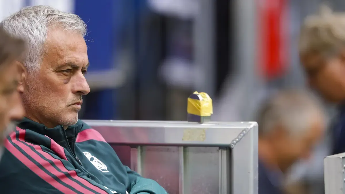 Desvelado el motivo del ojo morado de Mourinho