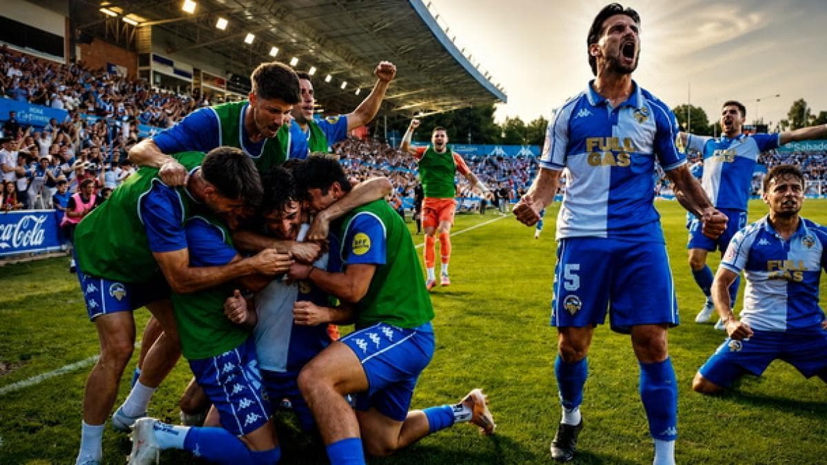 4-0: El Sabadell alcanza la gloria y ya es de Segunda
