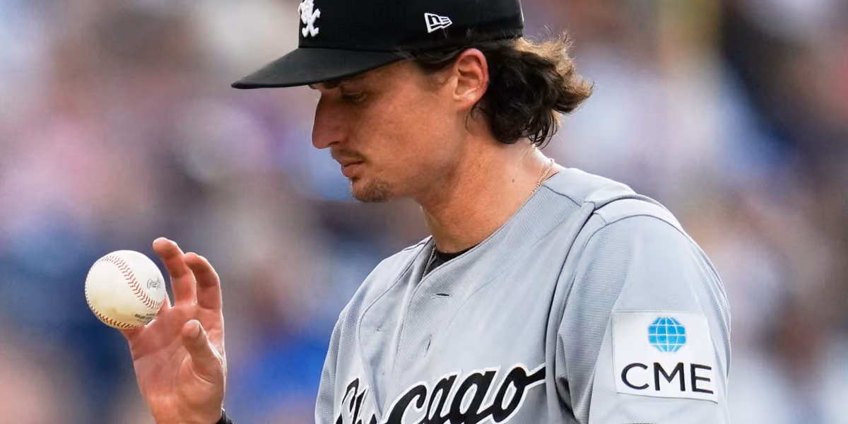 José Urquidy recibe el llamado de Medias Blancas tras lesión de Davis Martin (ampolla)