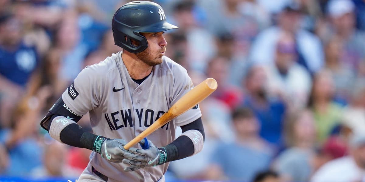 Bellinger sale del juego ante Filis por lesión en el tendón de la corva