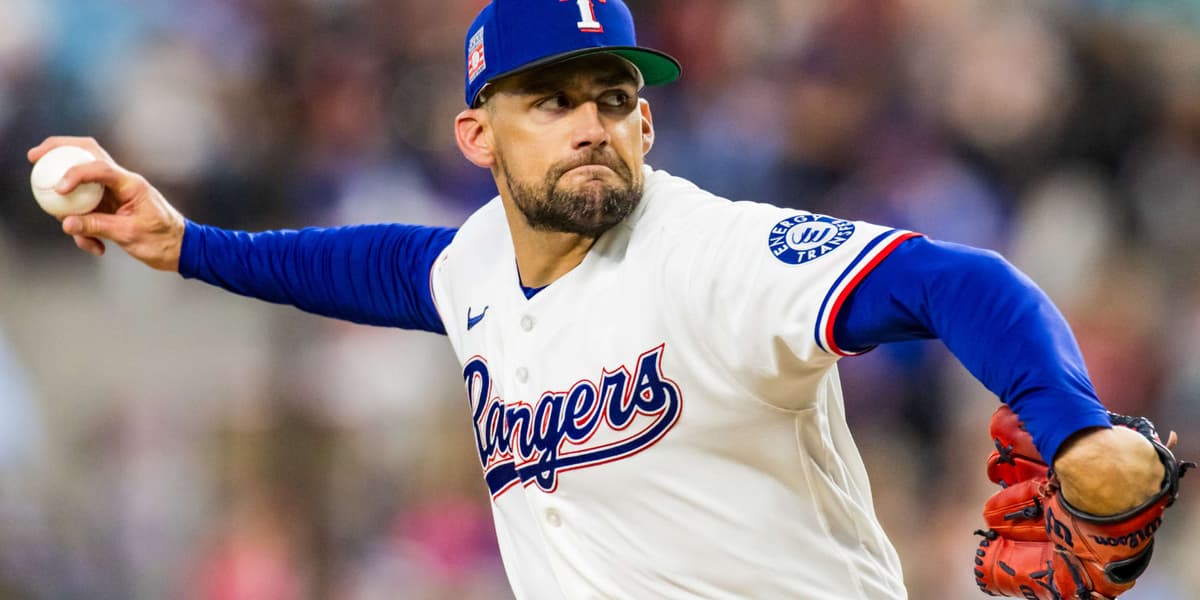 Eovaldi domina a Seattle y pone a Rangers arriba en serie crucial