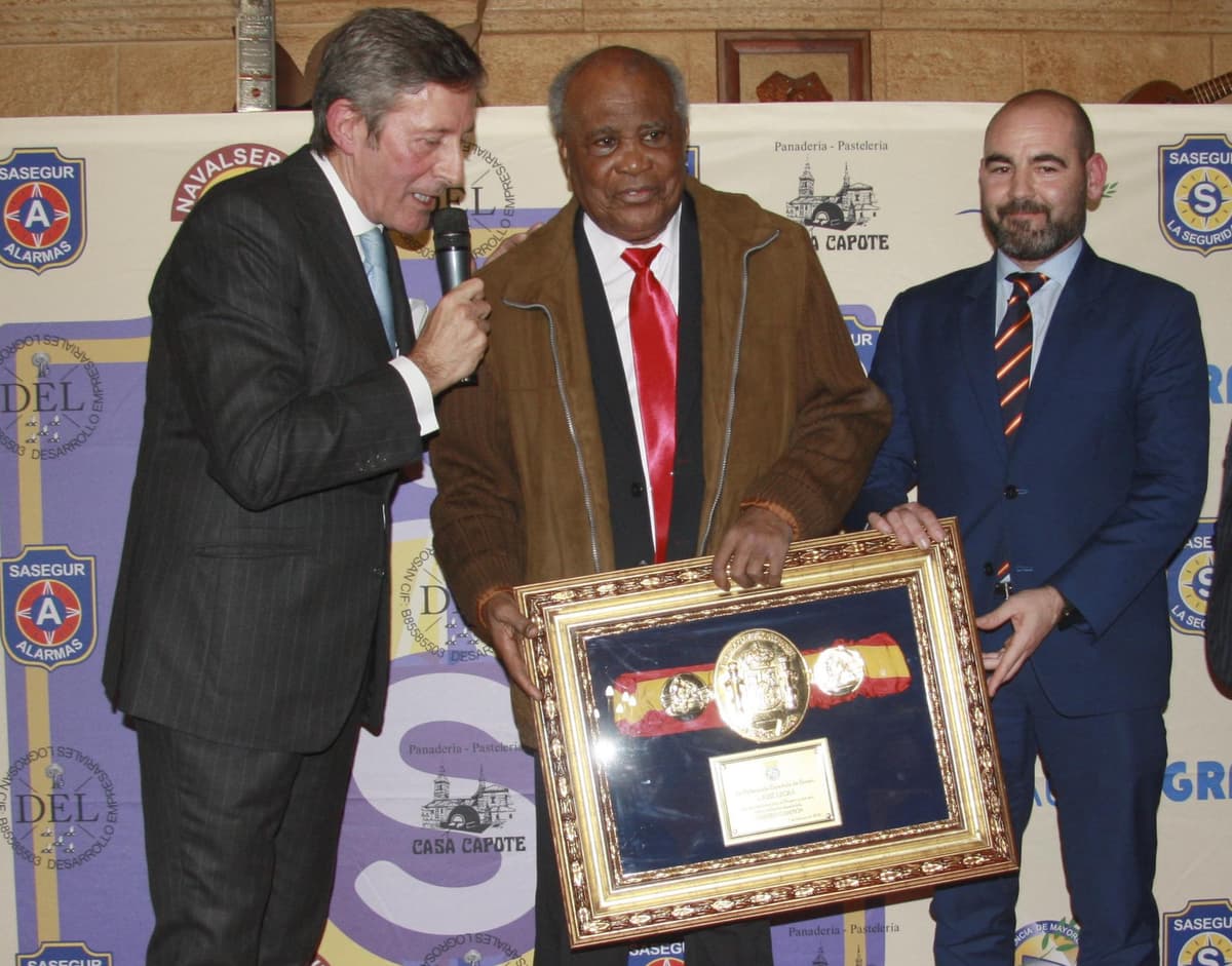 Fallece el boxador espñaol José Legrá, a los 83 años