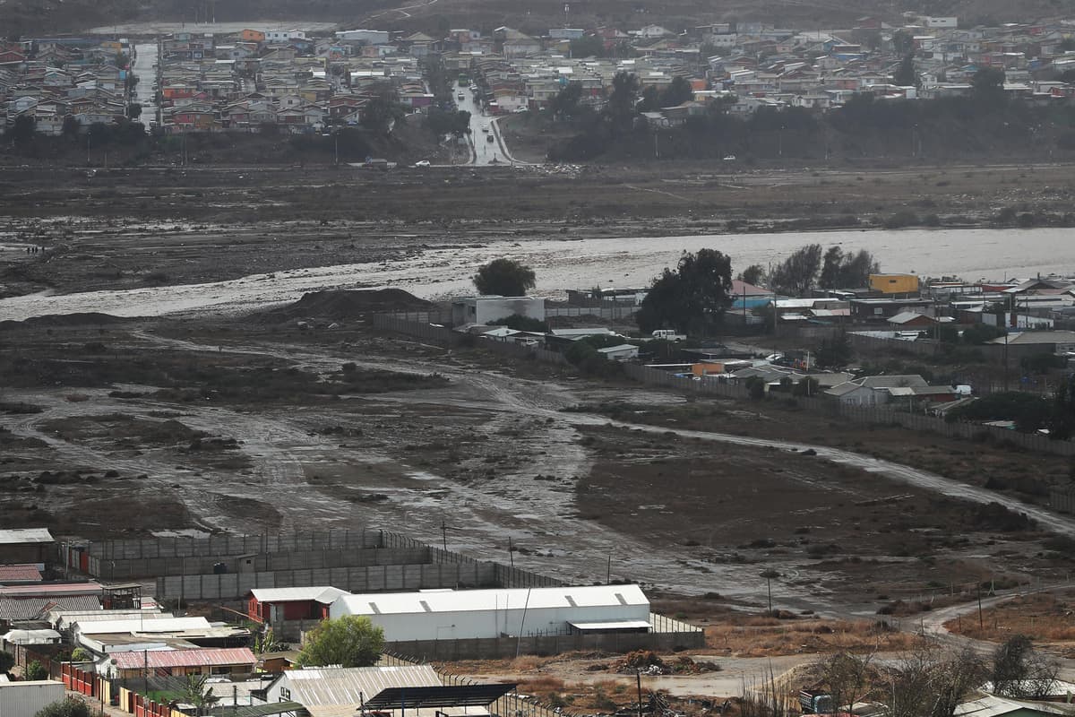 Se elevan a 10 las personas fallecidas por el temporal en Chile