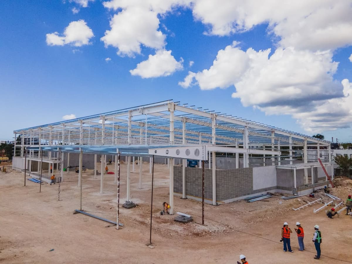 Fabricantes de estructuras metálicas piden reforzar controles para garantizar seguridad y competencia justa